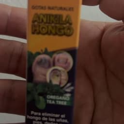 美国指甲油网红女生