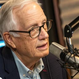 Personagem Homem Maduro Inglês 2