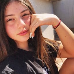 بنت الجزائر 