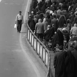 Jennifer aniston crying 