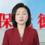 女女女