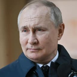 голос президента страны Владимира Владимировича