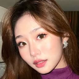 Amy Hong2