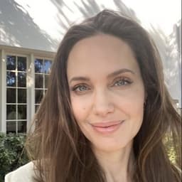 Angelina jolie