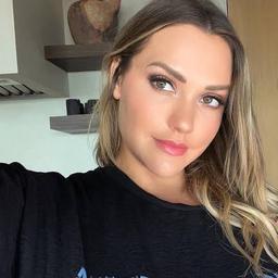 Victoria Smith 