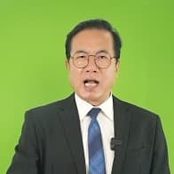 “我做错什么了啦”黑西装男绿幕演员