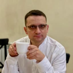 Антон Усков