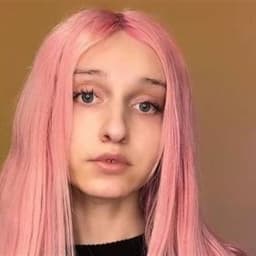 Даша Корейка