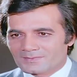 محمود ياسين