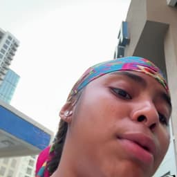 晃来晃去女黑人