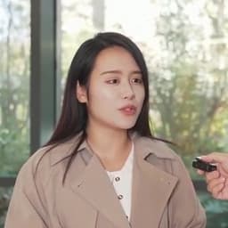 咖啡厅采访女声