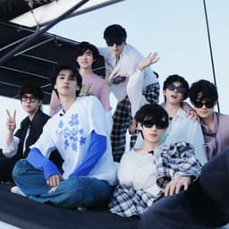 带收纳盒的削皮刀