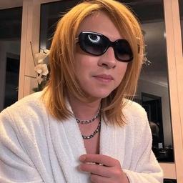 Yoshiki 
