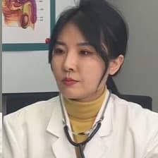 龟头喷雾医生女