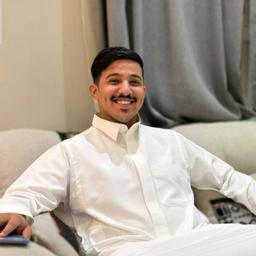 نايف ثامر 