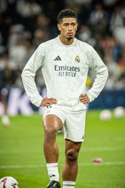 المصمم بيلي يابه 