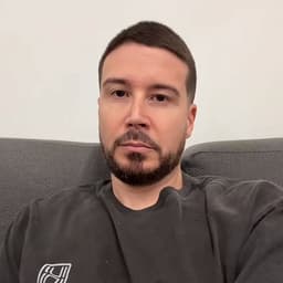 Vinny Guadagnino 