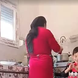 خالتي مثقوبة