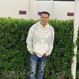 فستانك الأبيض 