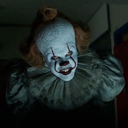 Pennywise dancing clown