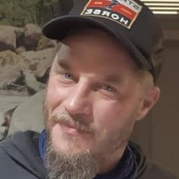 Travis fimmel 