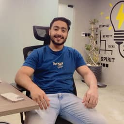 محمود العمدة