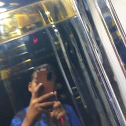 احنا صحاب بلدنا