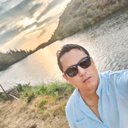 Voz bolivar jbo Granda 