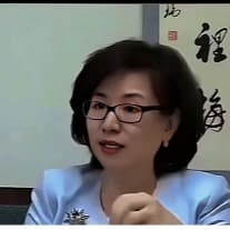 0415-国学女讲师