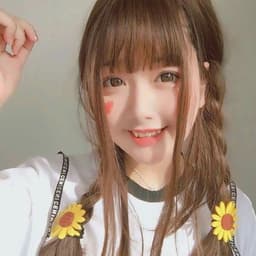 甜甜的台灣女孩