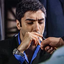 مراد علمدار 