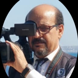 الإعلامي نعمة العاصي 