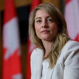 Melanie joly 