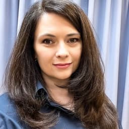 Хворостьянова Елена