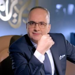 الاعلامي نزيه الاحدب